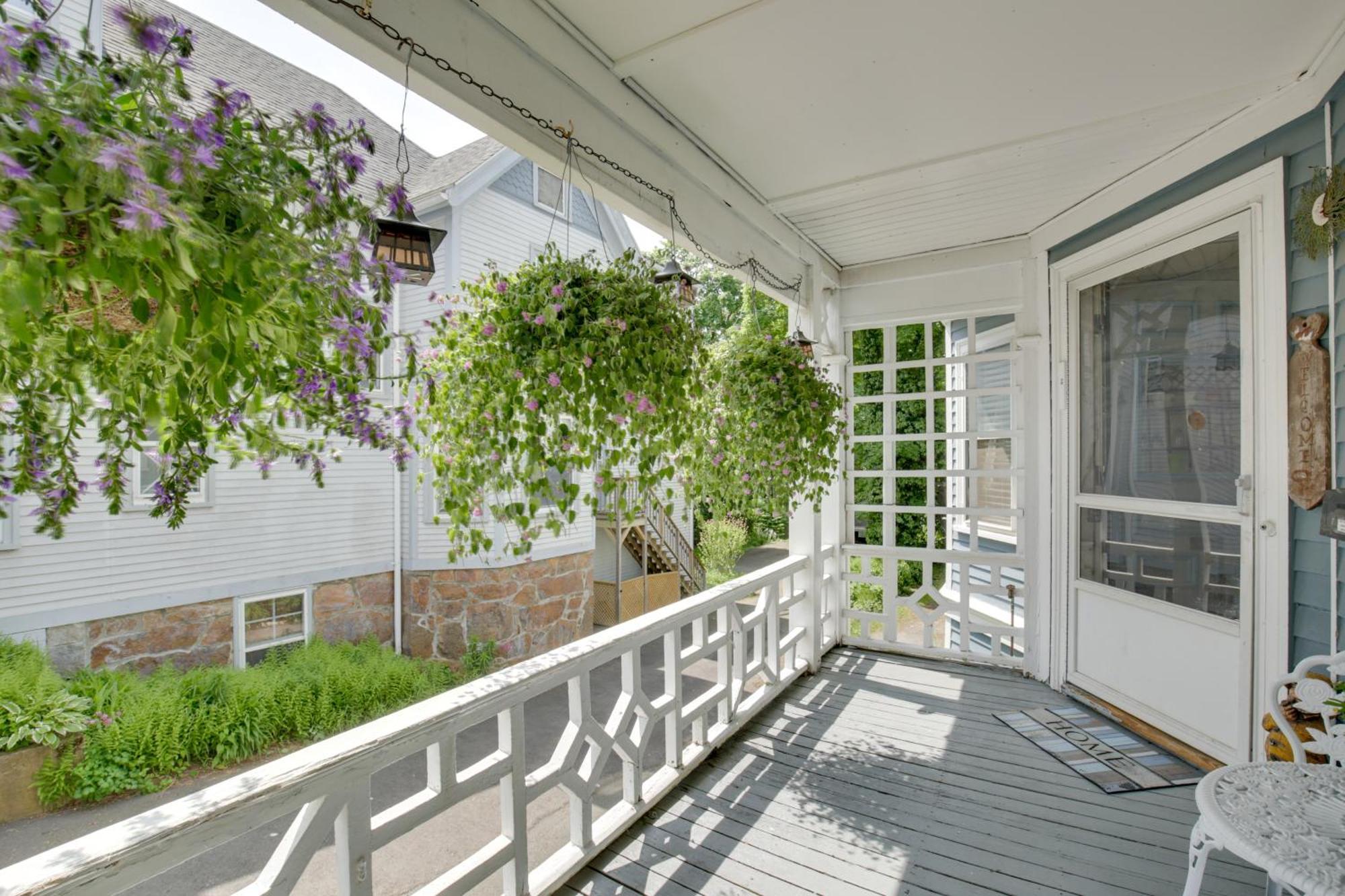 Quaint Beverly Townhome Walk To Beach And Downtown! Eksteriør billede