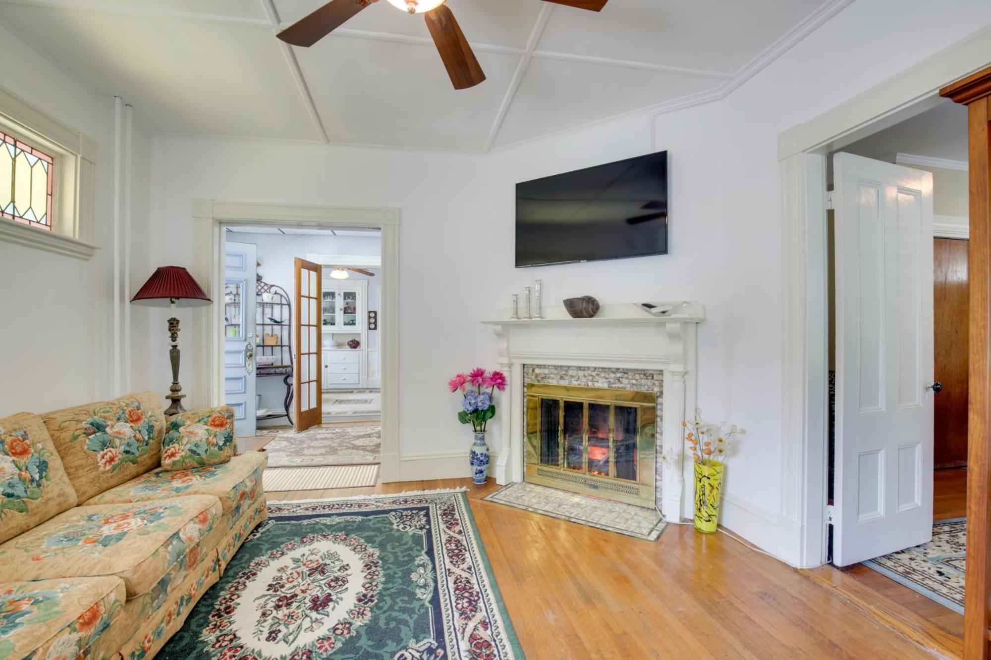 Quaint Beverly Townhome Walk To Beach And Downtown! Eksteriør billede
