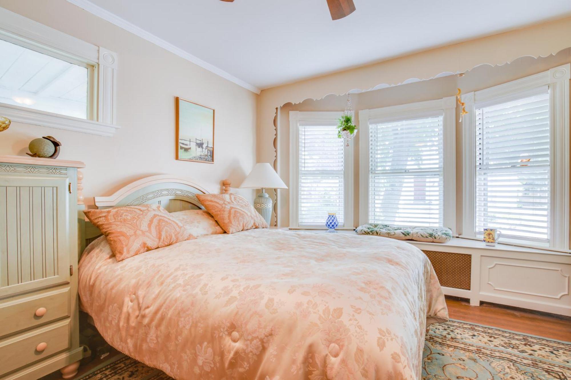 Quaint Beverly Townhome Walk To Beach And Downtown! Eksteriør billede